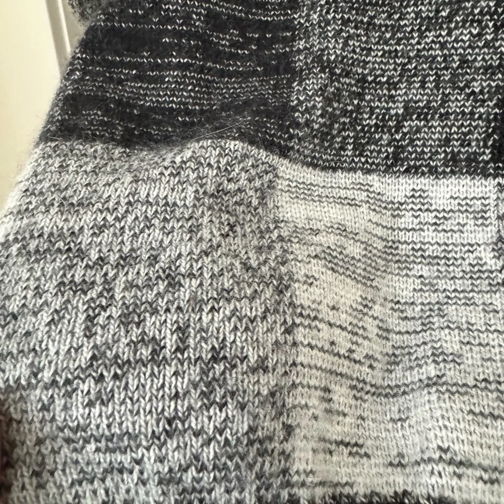 TNA Angora/Cashmere blend black and white plaid sweater. Size XS. - Picture 4 of 6